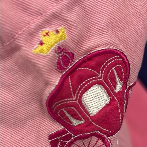 William Sonoma Fairytale Pink Apron with Princess Embroidered Carriage - Picture 12 of 12